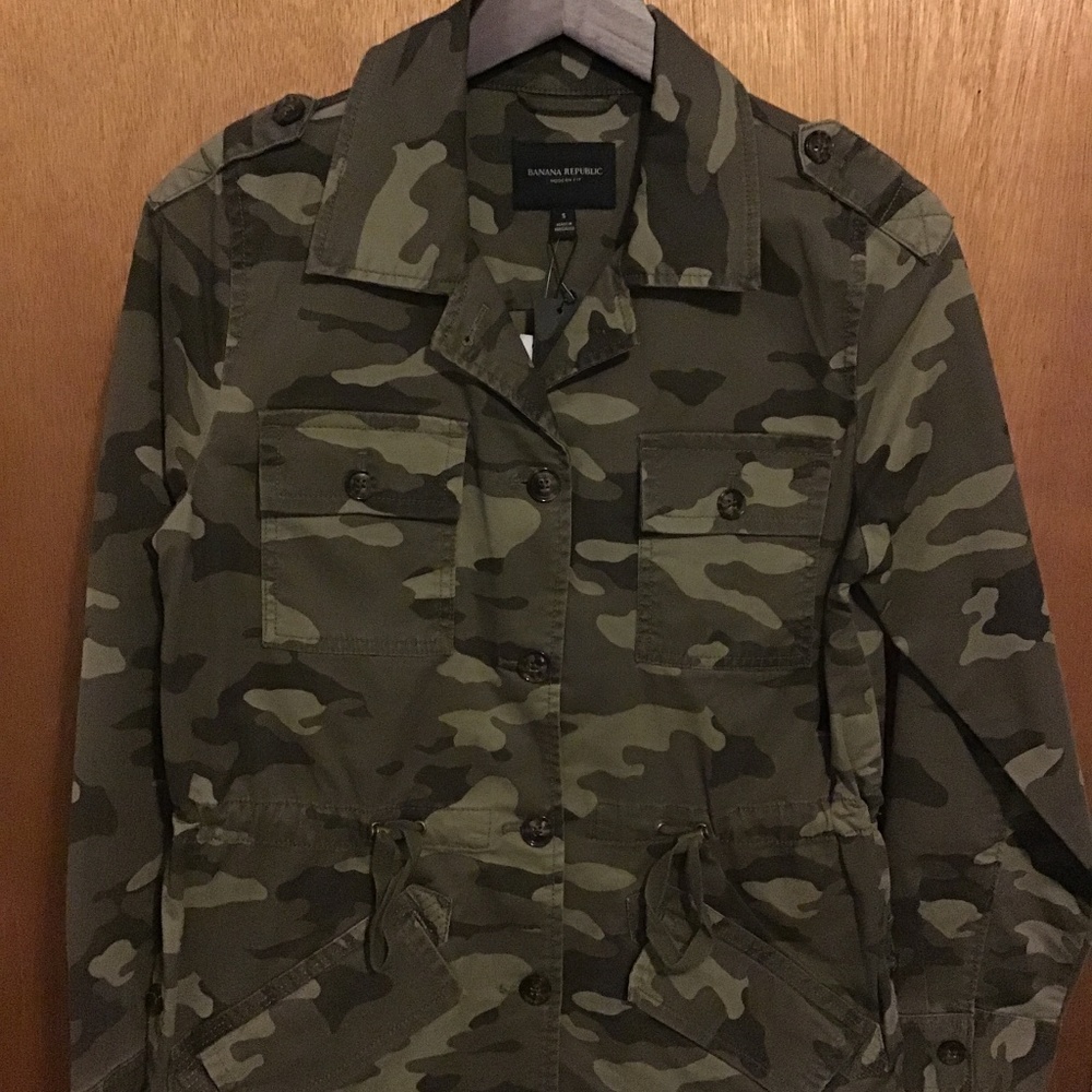 Banana Republic Camouflage Jacket size S